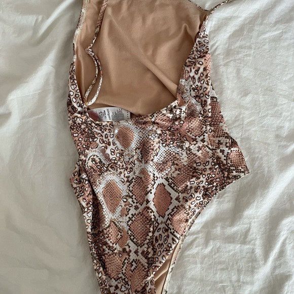 Topshop one piece - Picture 2 of 3